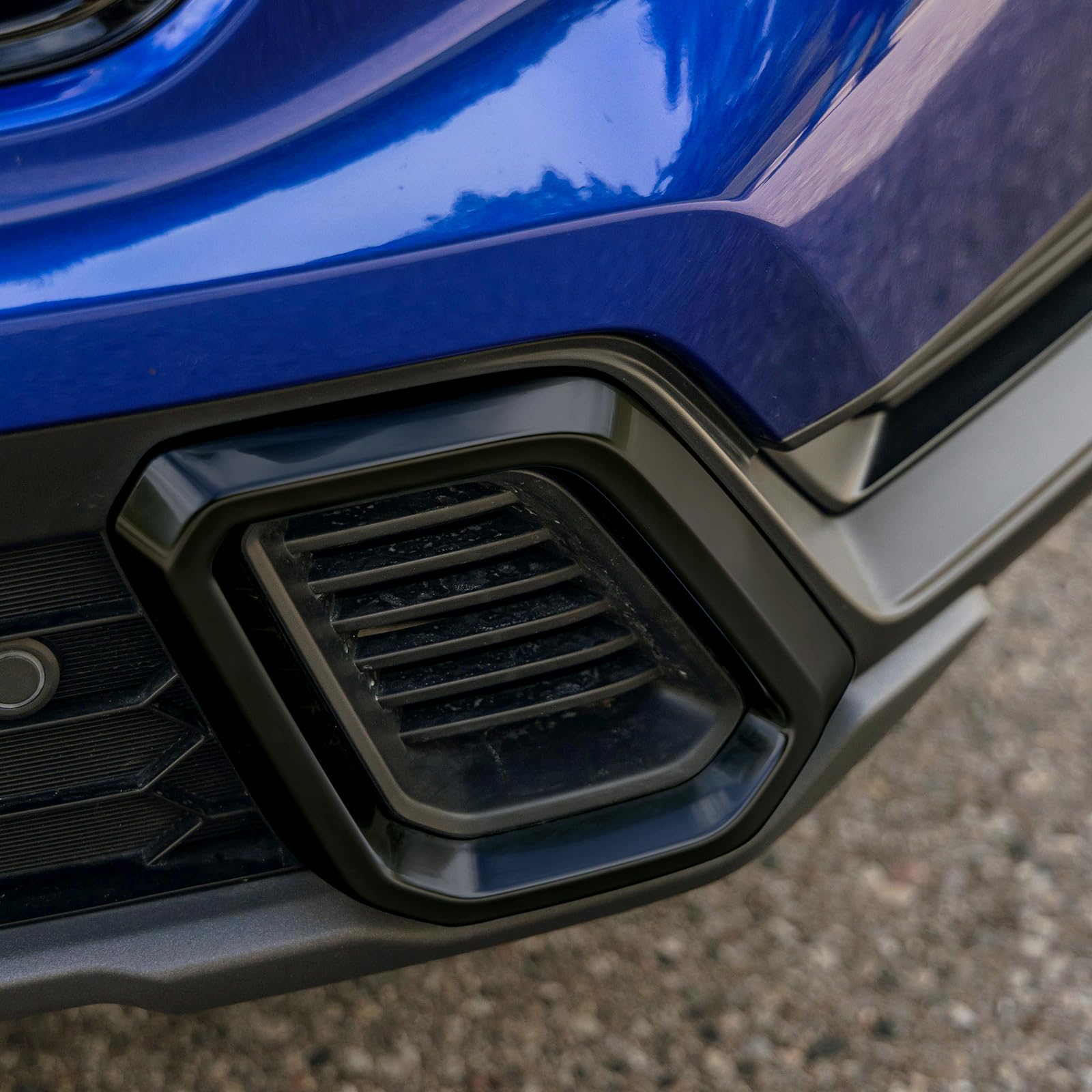 ZZEQYG CR-V Hybrid front bumper protector shields against scratches and debris.